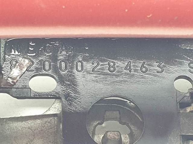 Suporte de maçaneta externa da porta dianteira esquerda 8200028463 RENAULT