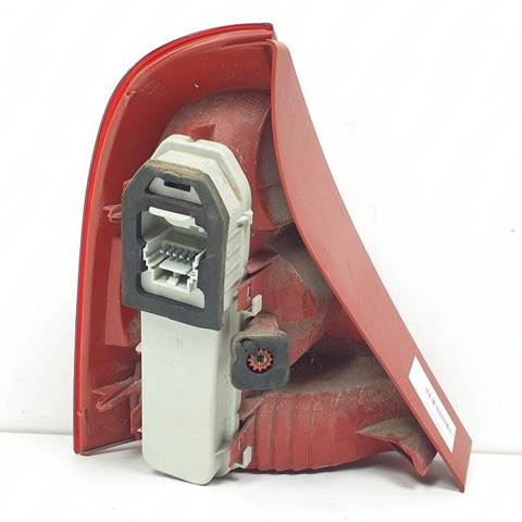 Lanterna traseira direita 8200071414 RENAULT