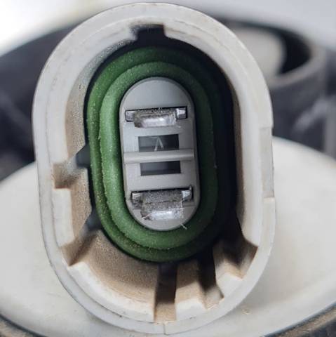 Luz esquerda 8200211005 RENAULT