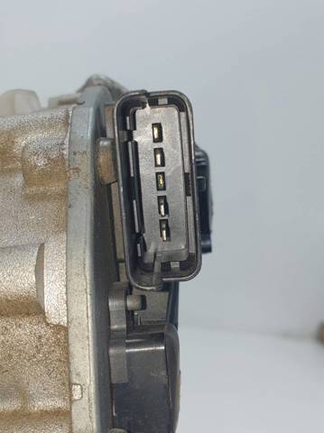 Trapézio de limpador pára-brisas 8200327016 RENAULT