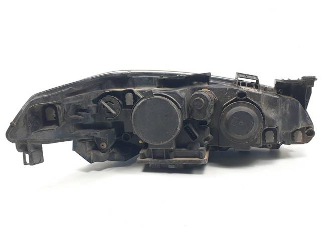 Luz esquerda 8200555905 RENAULT