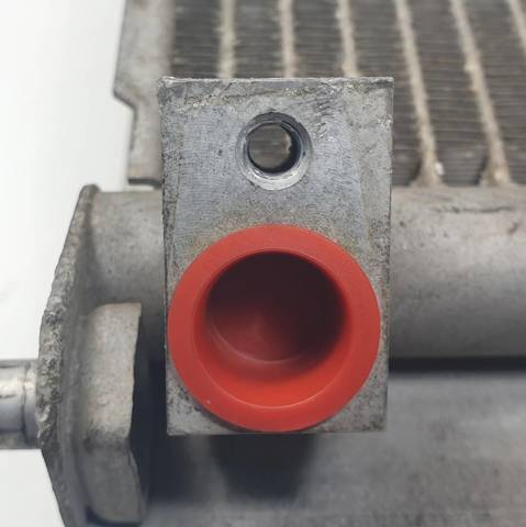 Radiador de esfriamento de motor 8200688390 RENAULT