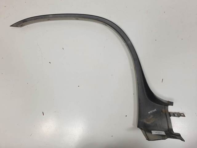 Expansor (placa sobreposta) de arco do pára-lama dianteiro direito 8408704 BMW