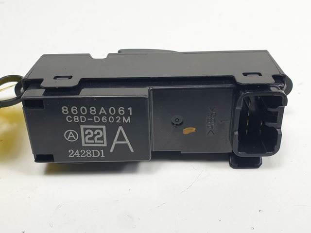 Unidade de botões dianteira esquerda de controlo de elevador de vidro 8608A061 PEUGEOT