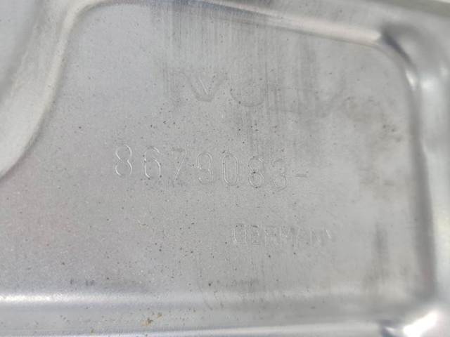 8679083 Volvo