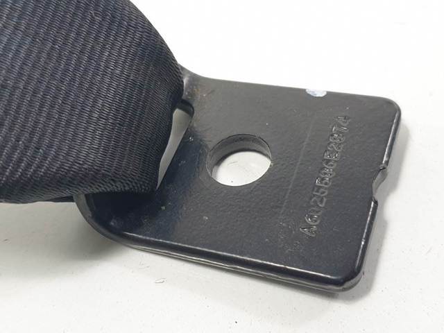 888400028R Renault (RVI)