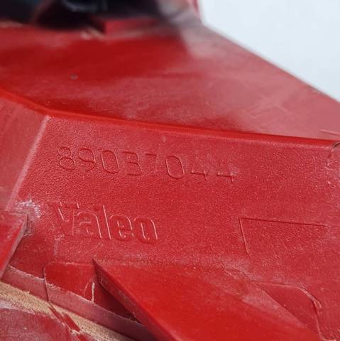 89037044 VAG