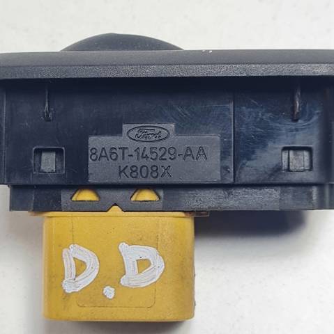 Botão dianteiro direito de ativação de motor de acionamento de vidro 8A6T14529AA FORD