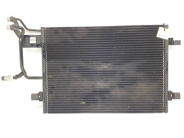 Radiador de aparelho de ar condicionado 8D0260401H VAG