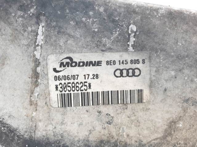 Radiador de intercooler 8E0145805S VAG