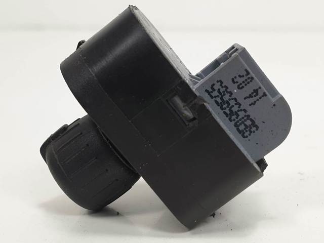 8E0959565 VAG