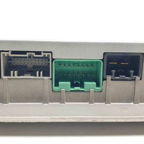Reforçador do som de sistema de áudio 8H3219C164AA LAND ROVER