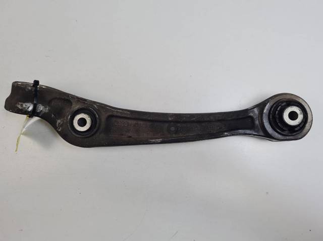 Braço oscilante inferior direito de suspensão dianteira 8K0407156C VAG