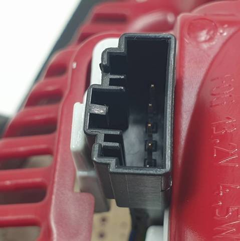 Lanterna traseira esquerda interna 8K9945093E VAG