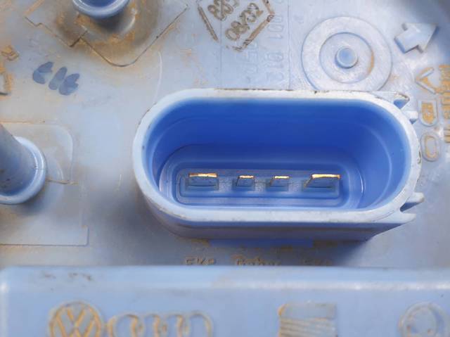 Bomba de combustível elétrica submersível 8L0919050 VAG