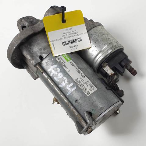 8V2111000AD Ford