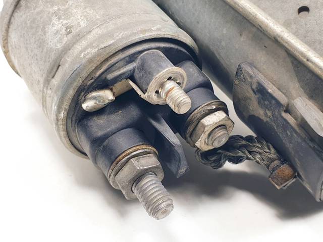 Motor de arranco 8V2111000AE FORD