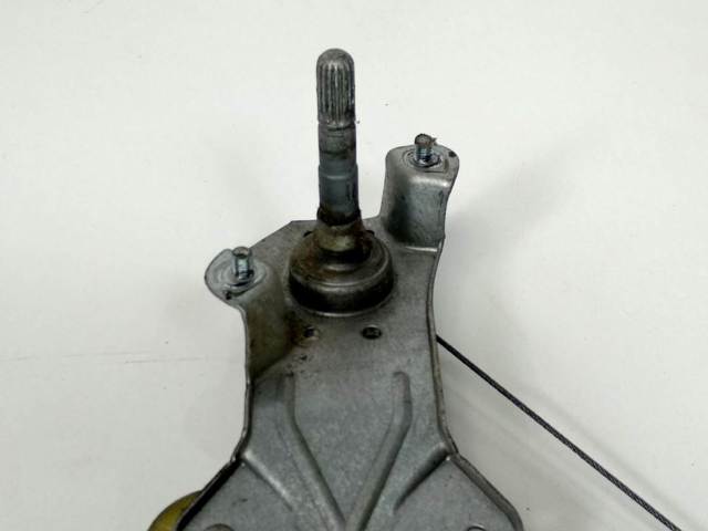 Mecanismo de acionamento de vidro da porta dianteira direita 91165696 OPEL