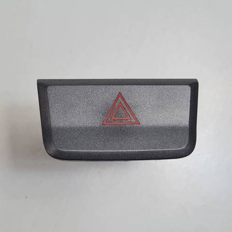 Botão de ativação do sinal de emergência para Hyundai Accent LC