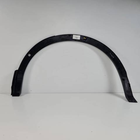 Expansor direito (placa sobreposta) de arco do pára-lama traseiro 938284EA0A NISSAN