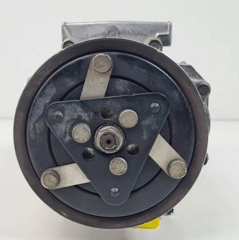 Compressor de aparelho de ar condicionado 9651911380 PEUGEOT