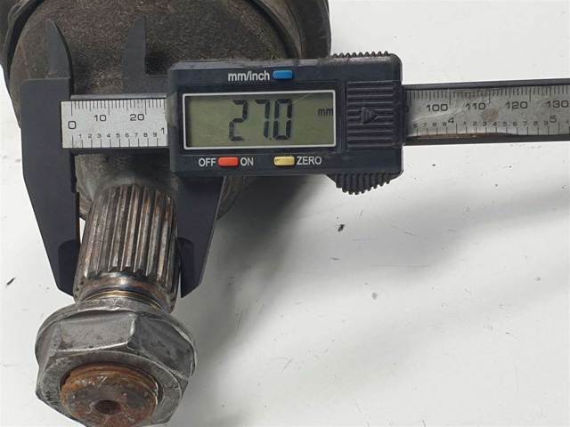 Semieixo (acionador) dianteiro esquerdo 9684135380 PEUGEOT