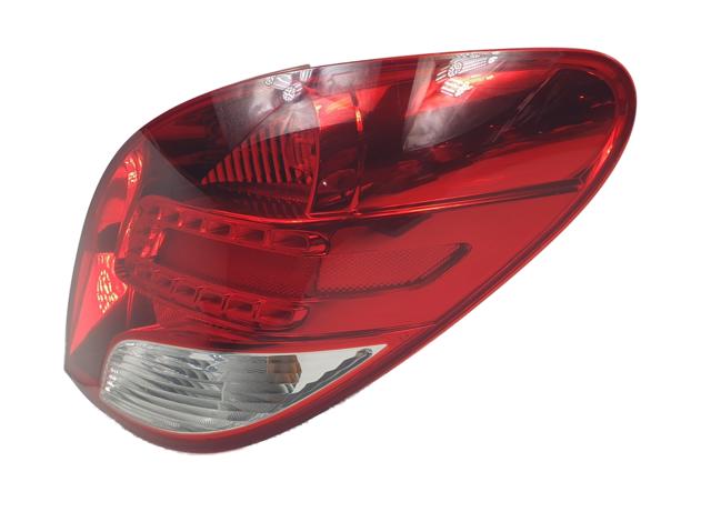 Lanterna traseira direita 9686565980 PEUGEOT