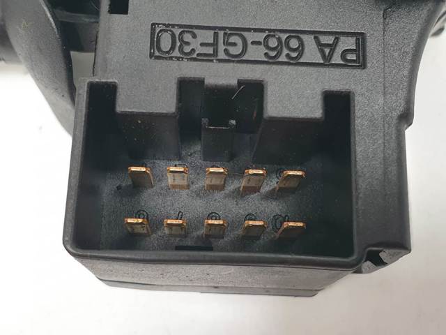 98AG17A553CC Ford