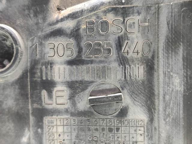 Luz esquerda para Ford Mondeo BFP