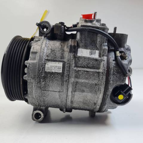 Compressor de aparelho de ar condicionado A0012302811 MERCEDES