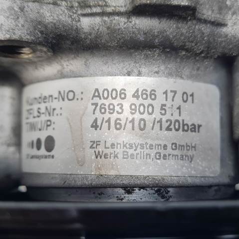 Bomba da Direção hidrâulica assistida A0064661701 MERCEDES