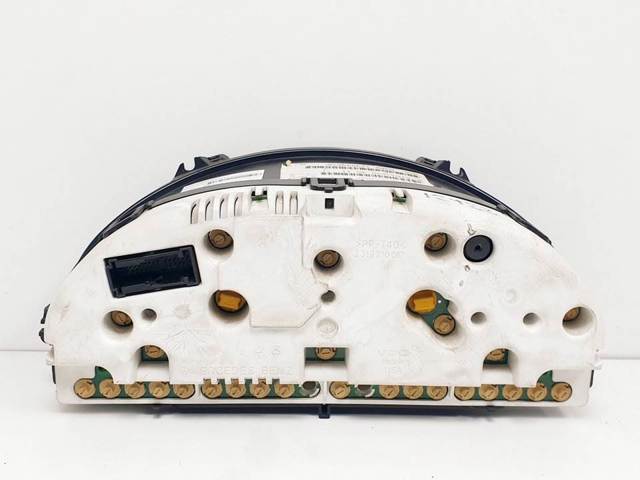 Painel de instrumentos (quadro de instrumentos) A1635404011 MERCEDES