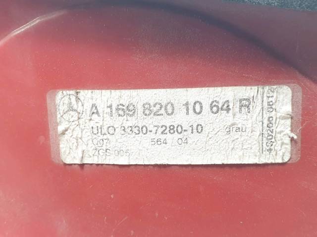 Lanterna traseira direita A1698201064R MERCEDES