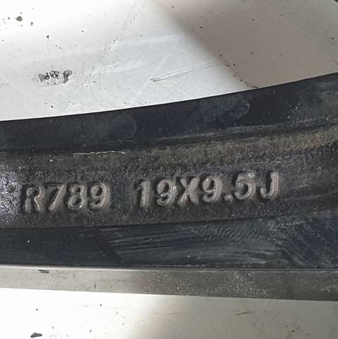 Coberta de disco de roda A1714000025 MERCEDES
