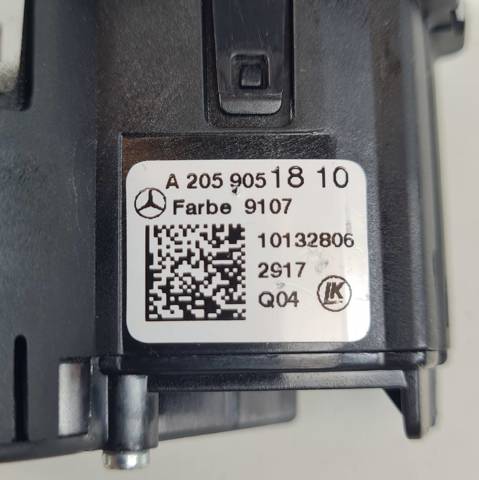 Comutador das luzes no "painel de instrumentos" A2059051810 MERCEDES