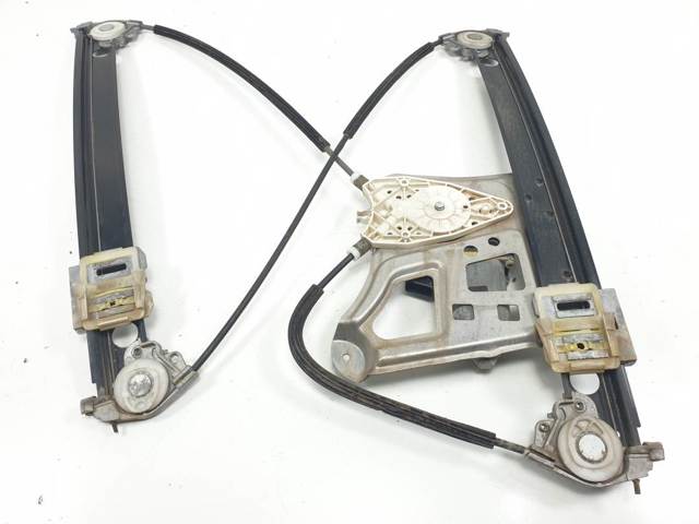 Mecanismo de acionamento de vidro da porta dianteira direita A2207200446 MERCEDES