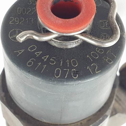 Injetor de injeção de combustível A6110701287 MERCEDES