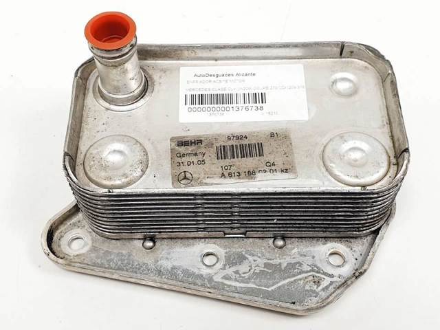 Radiador de óleo A6131880201 MERCEDES