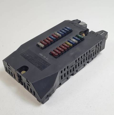Unidade de dispositivos de segurança A9015400150 MERCEDES