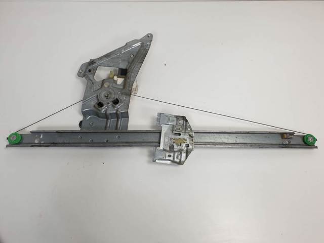 Motor de acionamento de vidro da porta dianteira direita A9067200146RH MERCEDES