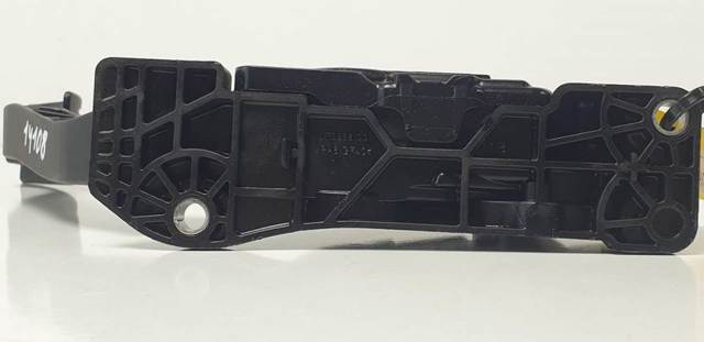 AV619F836AB Ford