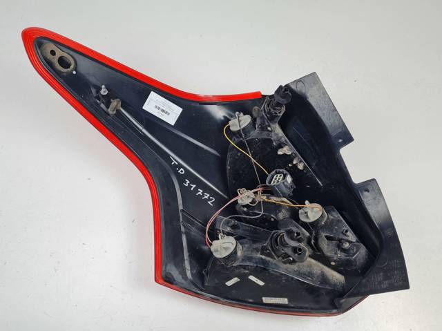 Lanterna traseira direita BM5113404AJ FORD