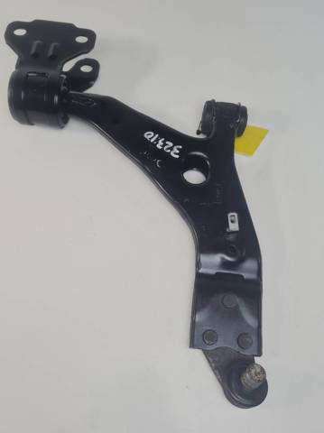 Braço oscilante inferior direito de suspensão dianteira CV613A423AAC FORD