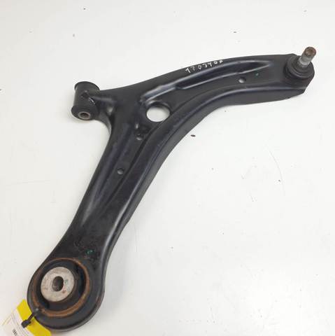 Braço oscilante inferior direito de suspensão dianteira E4B13042A2D FORD