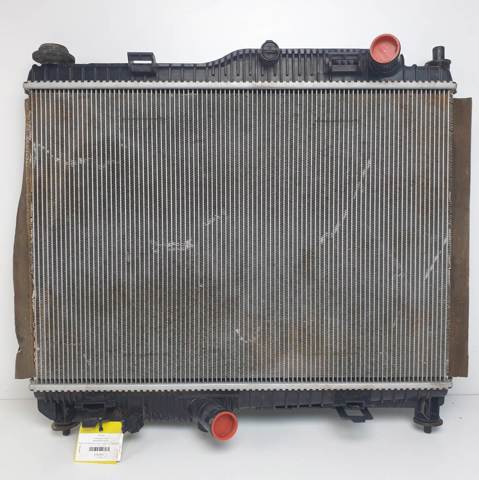 Radiador de esfriamento de motor H1BG8005DA FORD