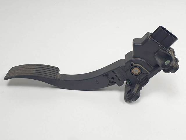 Pedal de gás (de acelerador) MN101544 PEUGEOT