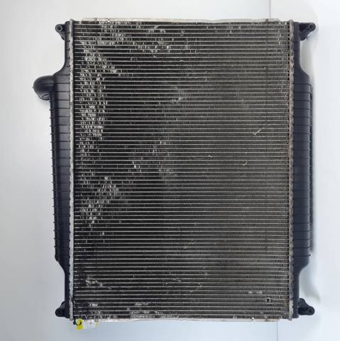 Radiador de esfriamento de motor PCC500300 LAND ROVER