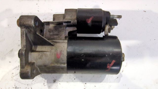 Motor de arranco 0001106017 RENAULT