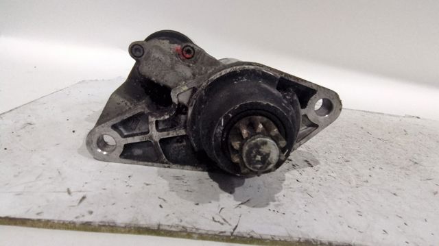 Motor de arranco 0001120406 VAG