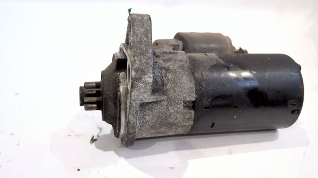 Motor de arranco 0001121006 VAG